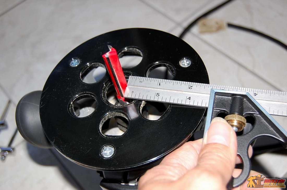 用雕刻机修边缘