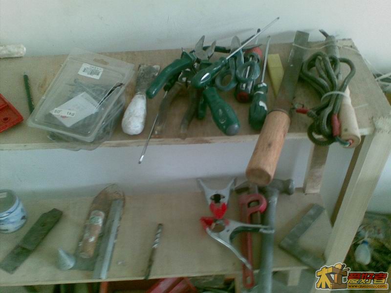 杂乱的小工具，顾不上整理~呵.jpg