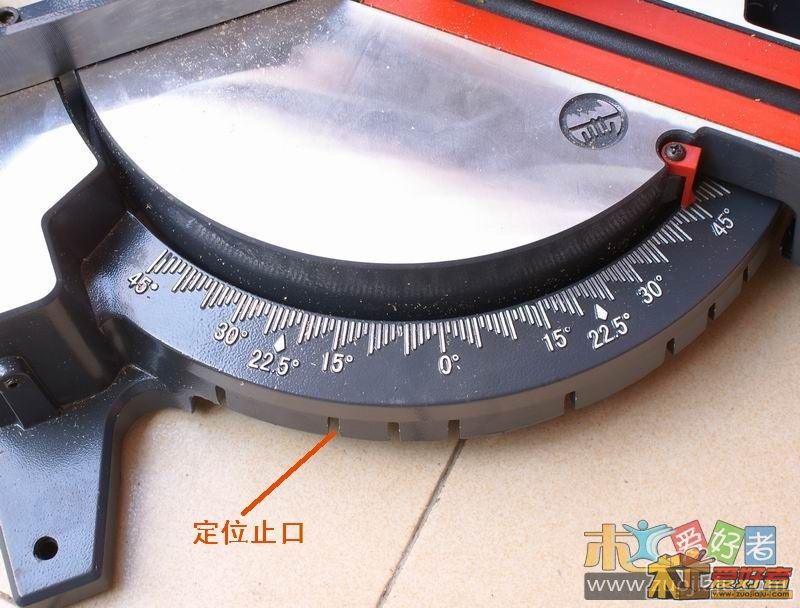 LUTZ拉杆斜切锯a.jpg