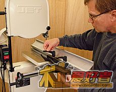 011200020_02-laguna-bandsaw-fence_md.jpg