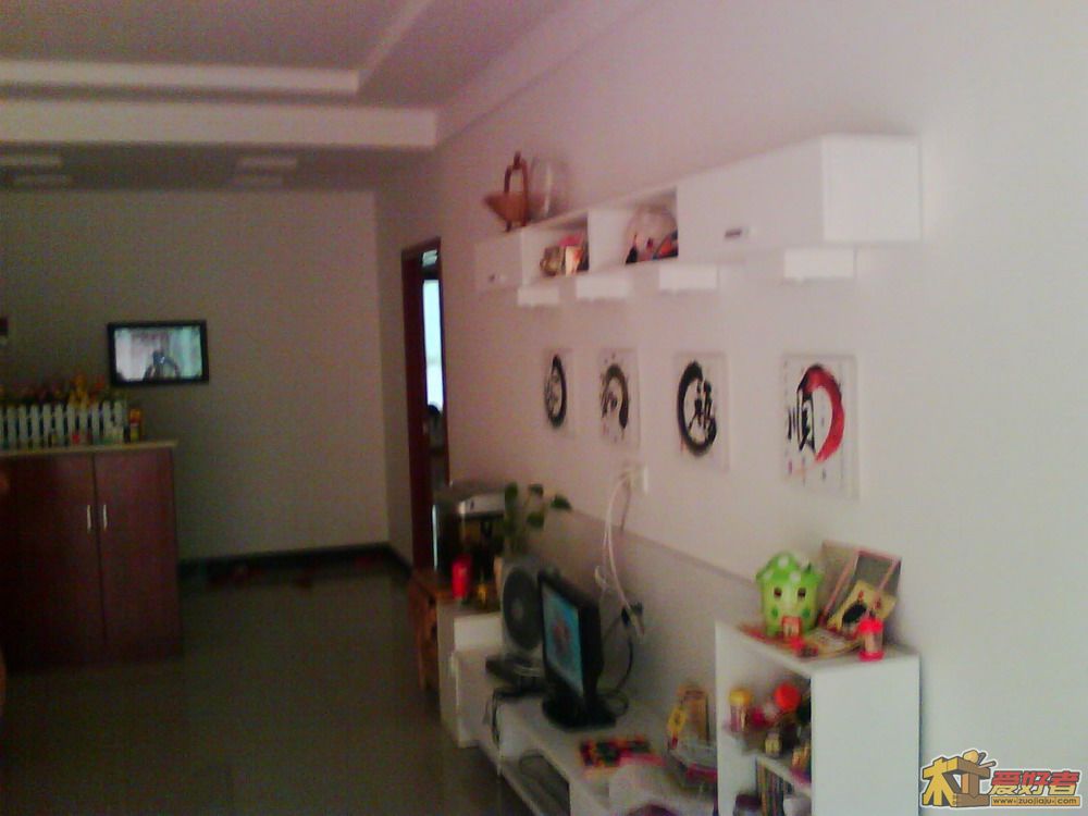 电视柜在客厅的效果