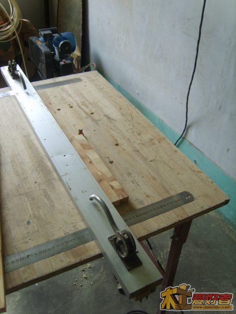 S8303888.JPG