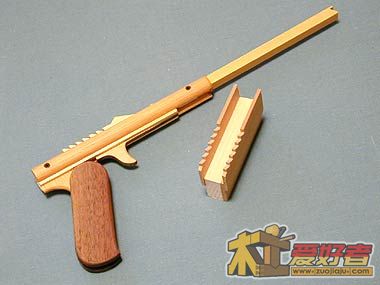p202m_08.jpg