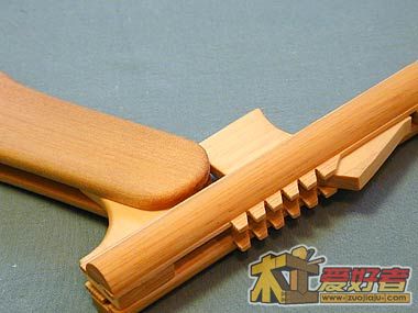 p202m_04.jpg