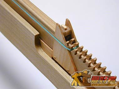 p204_02.jpg