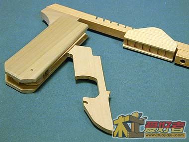 p208_05.jpg