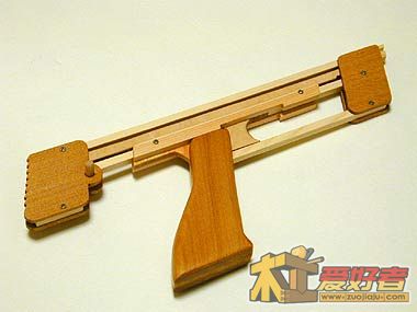 p303_13.jpg