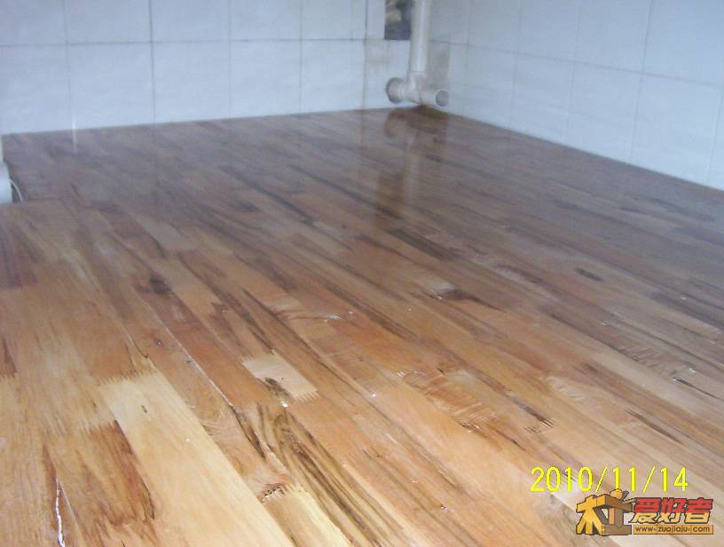 100_9883.JPG