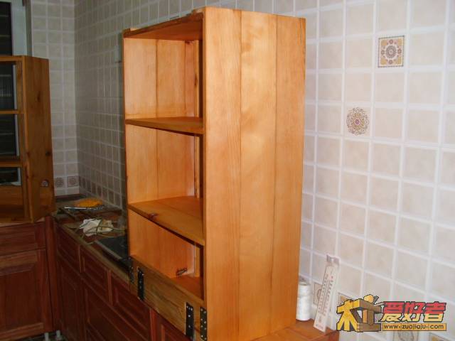 刚刚涂一便自制的木蜡油