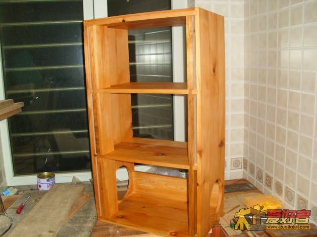 刚刚涂一便自制的木蜡油