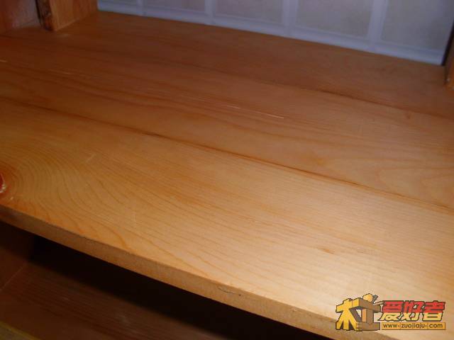 刚刚涂一便自制的木蜡油