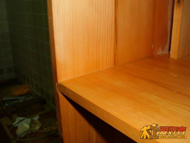 刚刚涂一便自制的木蜡油