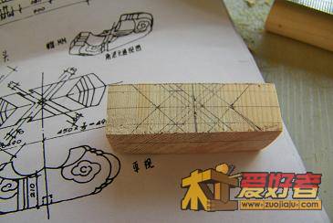 做角花梁头.jpg