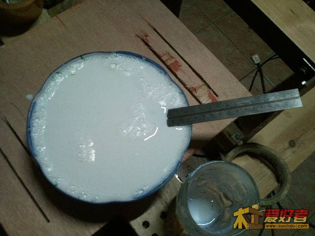 加200%的水搅拌，稀点渗透性更好