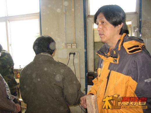 由于我是远道而来，老李特许我除了礼拜天来观摩外，全礼拜每天都让我来学习，在此感谢CEO老李给我的机会，