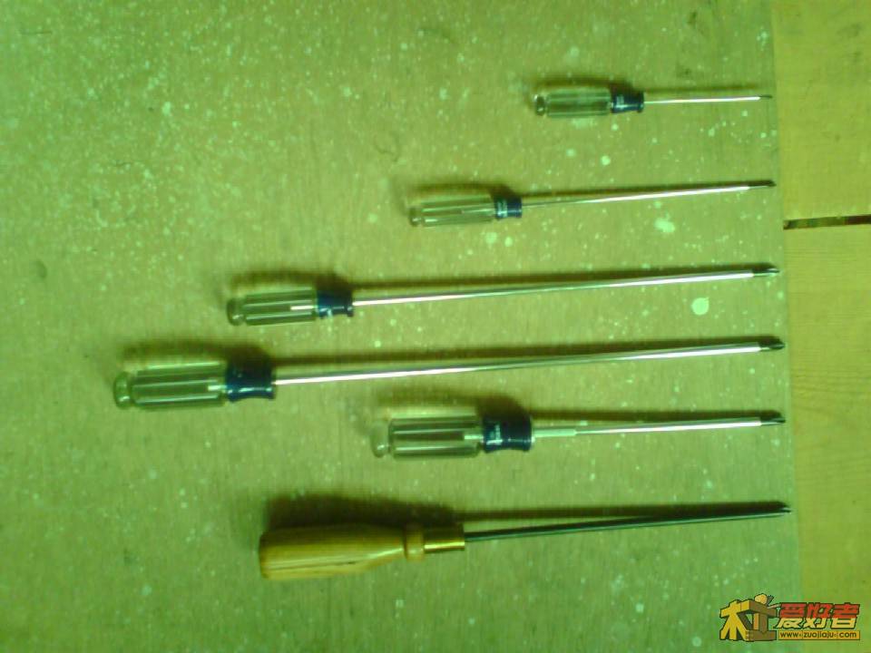 车工作品1与我收藏的螺丝刀.jpg