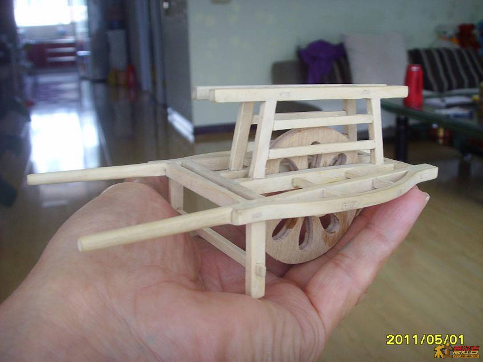 照片 037.jpg