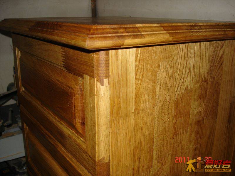 硬木涂木蜡油效果很棒啊。