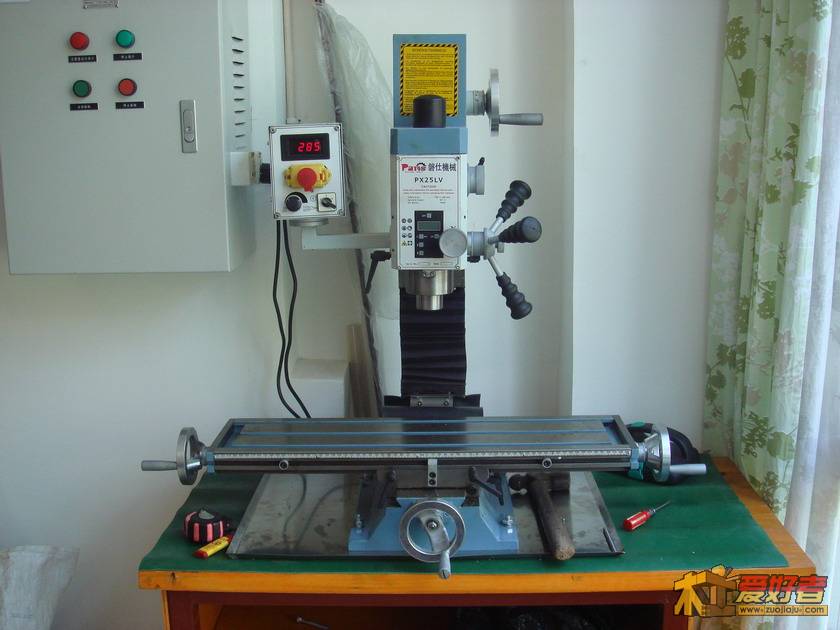 铣床就位低速运转一下.jpg
