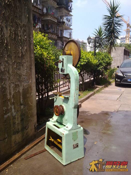 20110727943.jpg