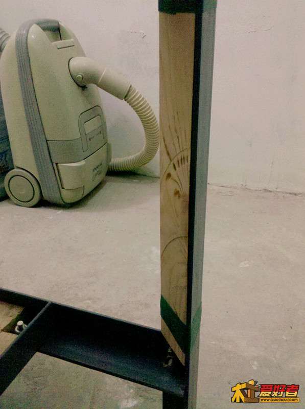 这是那个三角截面的木棍