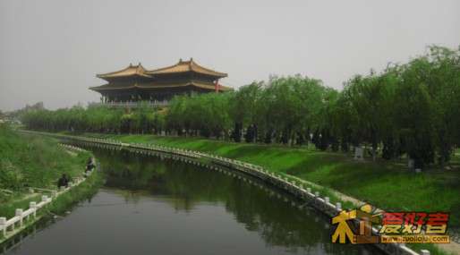 途中清明上河苑