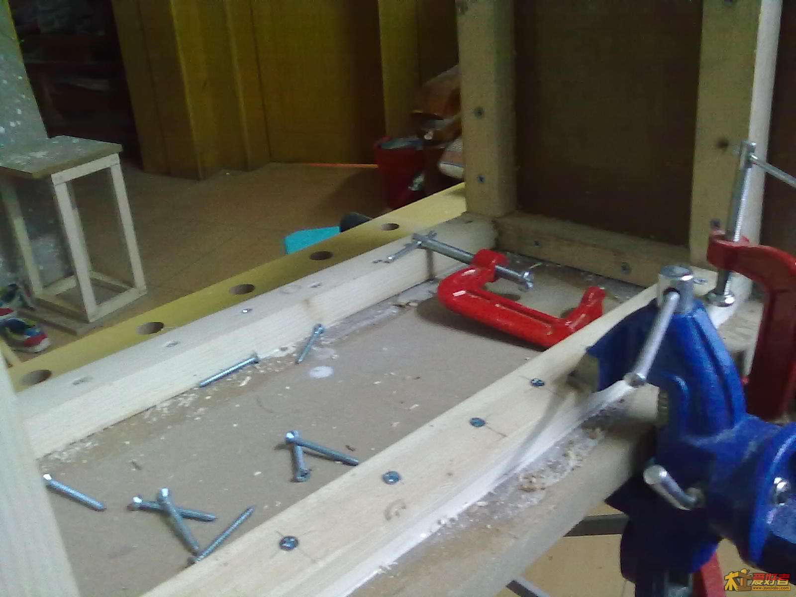 20120522988.jpg