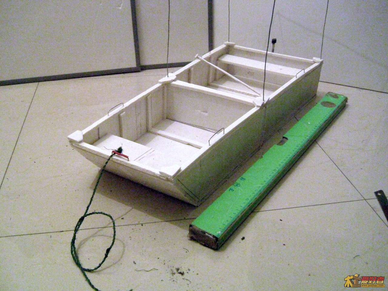 前后两段连在一起。