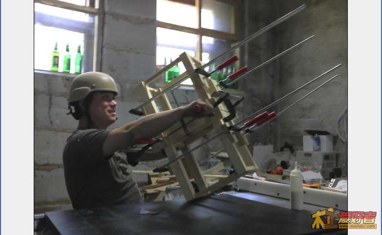 比划比划，挺像吧：