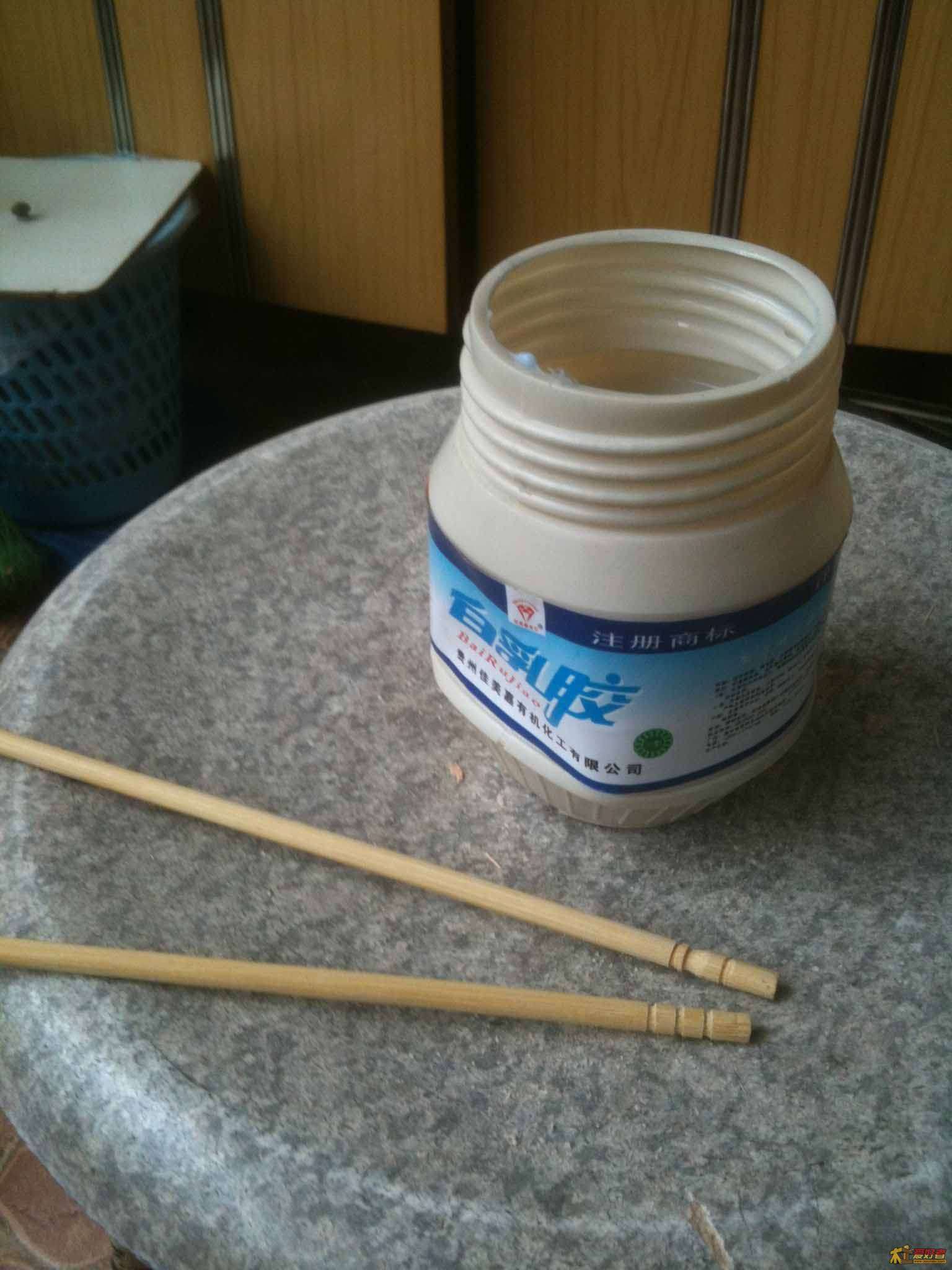 白胶-1.jpg