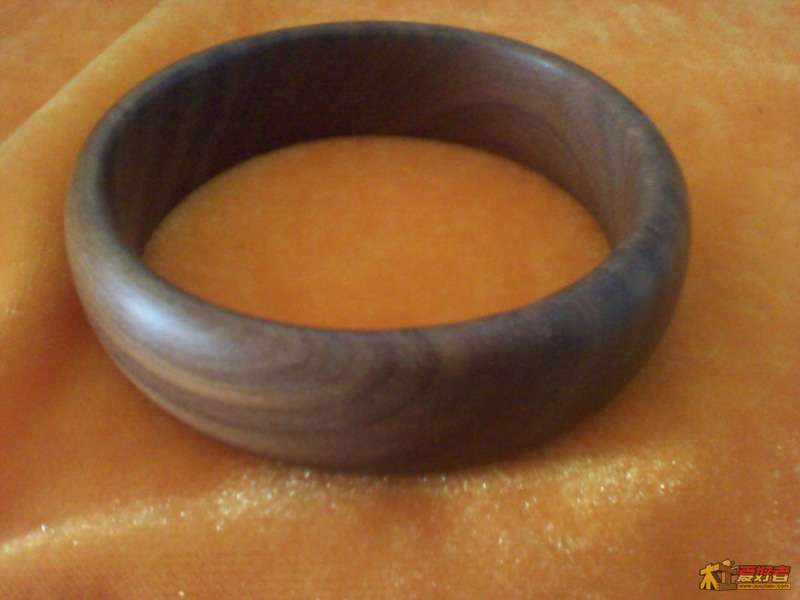 手电钻做的简易车床车的