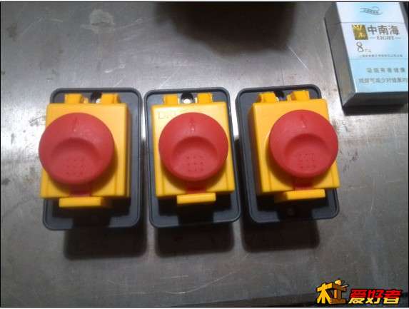 买了三个，呵呵。