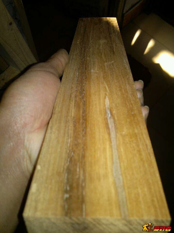 硬木经水泡过