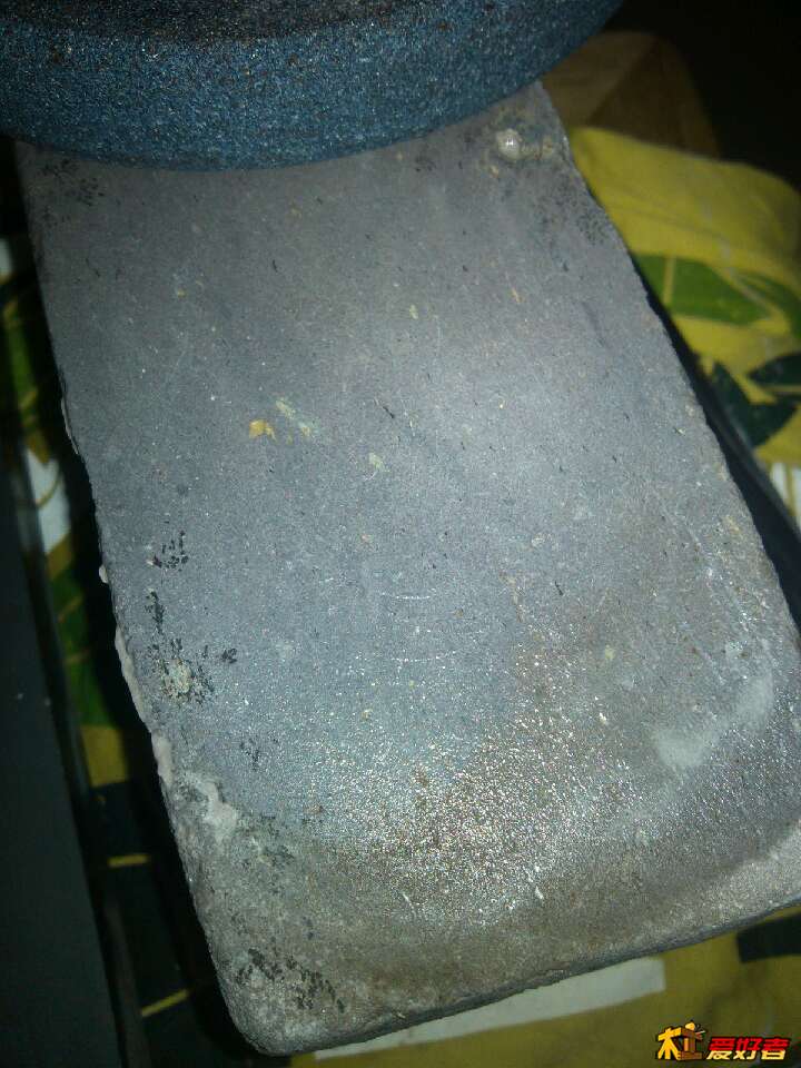 这面磨了5分多钟都磨不出多少桨