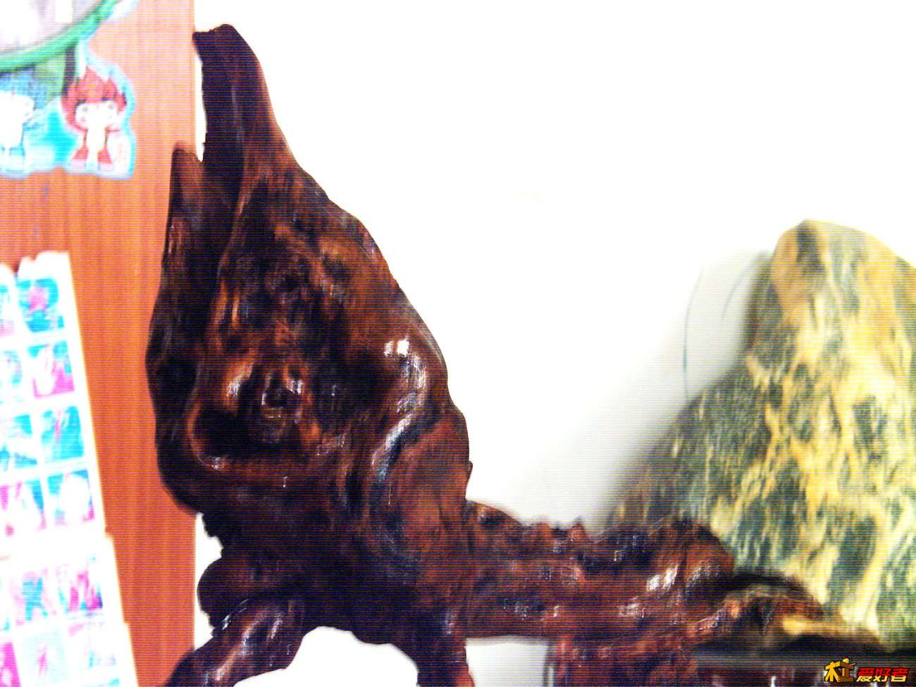 顺便做了个根雕（葡萄根）