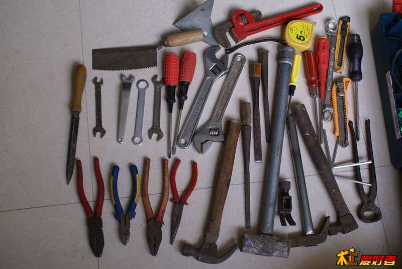 手动工具合影_副本.jpg