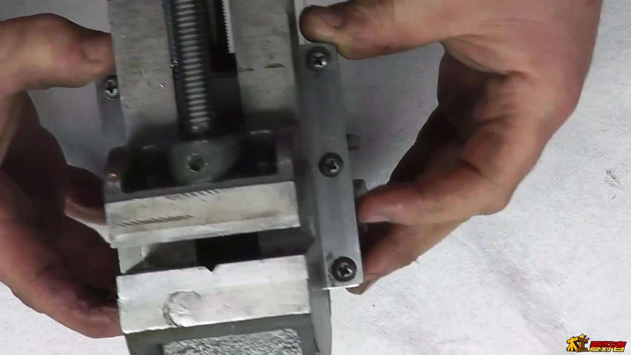 Lathe Milling Attachment  (3).jpg