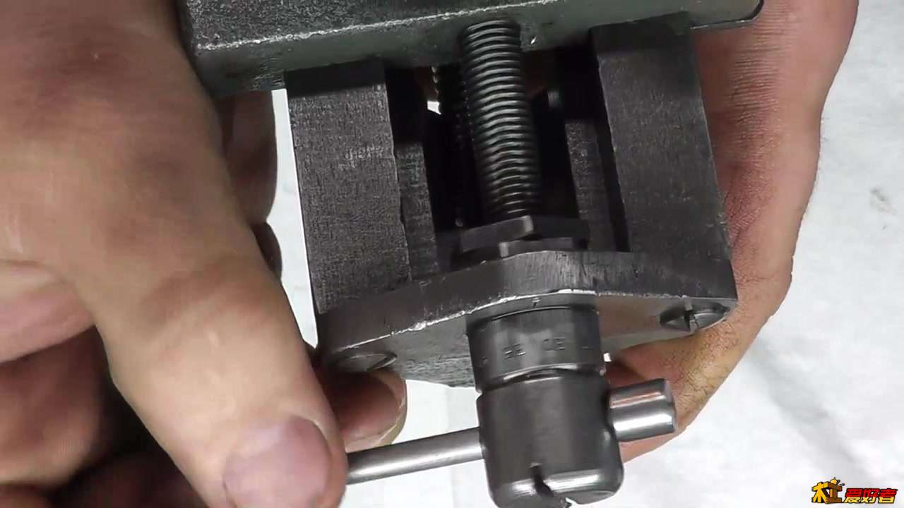 Lathe Milling Attachment  (4).jpg