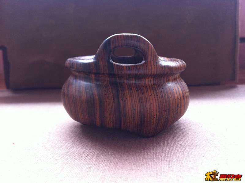 香炉自然光 005.jpg