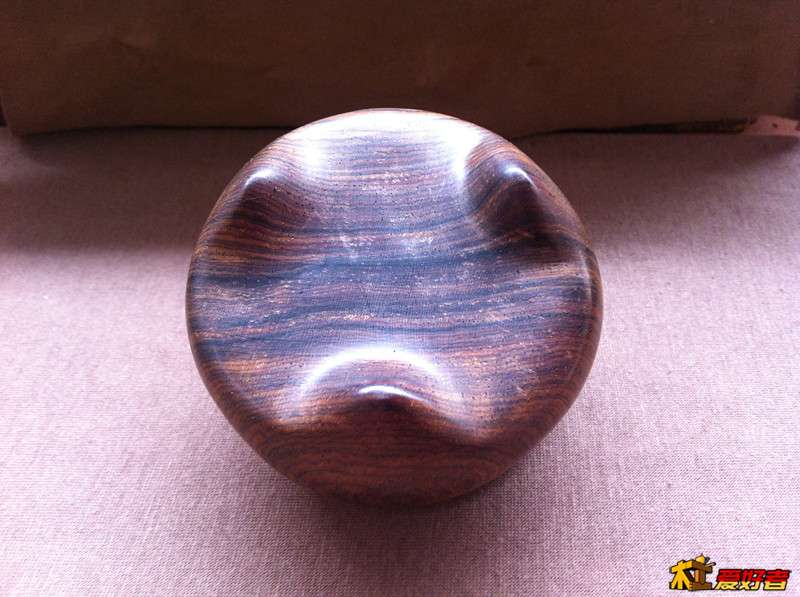 香炉自然光 008.jpg