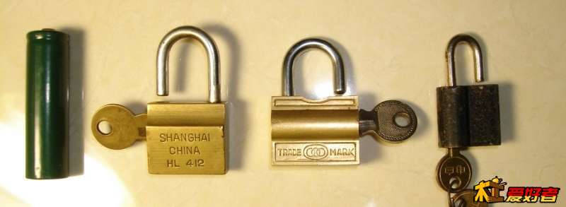 2214073ziapfianip30pa7.jpg