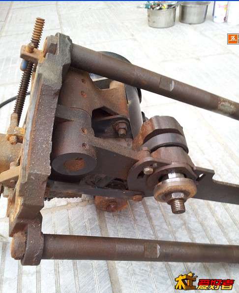 主机在自然光下的样子