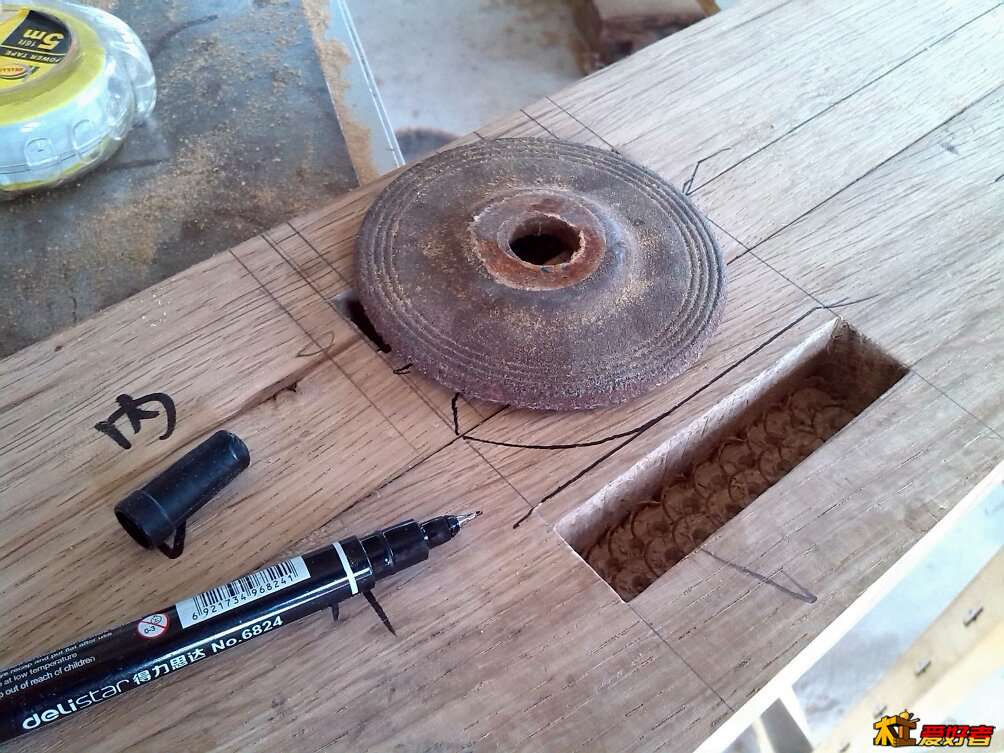 用磨光片画扶手内弧.jpg