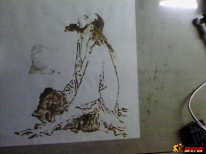 这个完整，悲剧是直接粘到工作台上