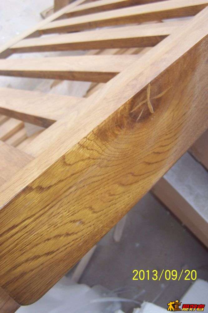 柞木的纹理和巴结是出口的要求