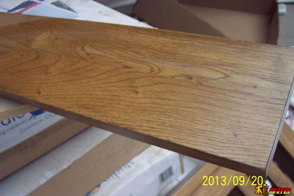 侧板，厚4cm。宽12cm左右大料为单板或2拼板