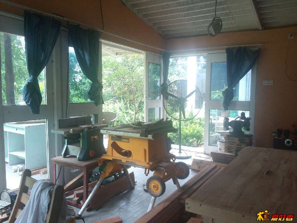 屋内