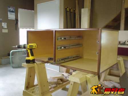 Cabinet_018.jpg