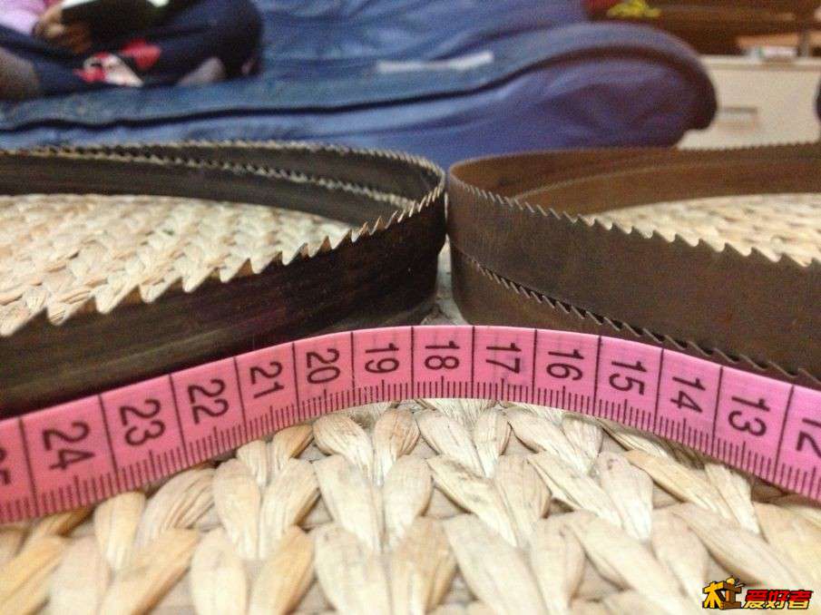 锯条1与2对比.jpg