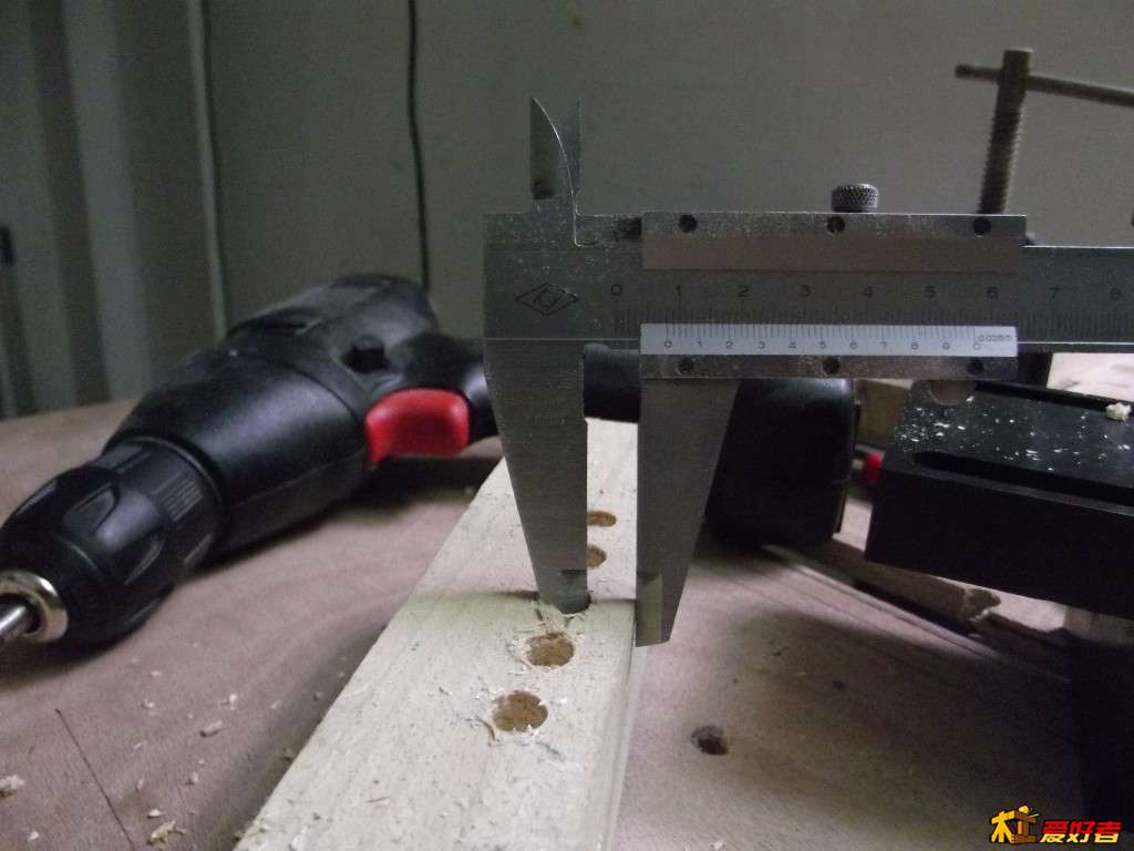可以保持靠边是0.85mm